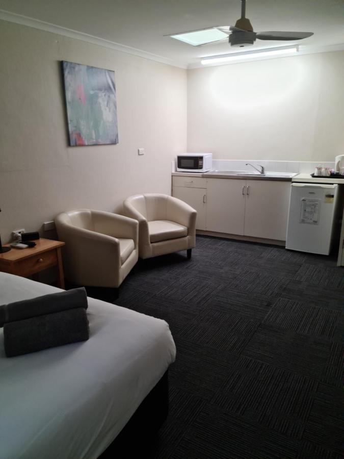 Henry'S Quirindi Hotel Kültér fotó