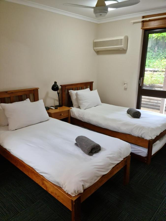 Henry'S Quirindi Hotel Kültér fotó